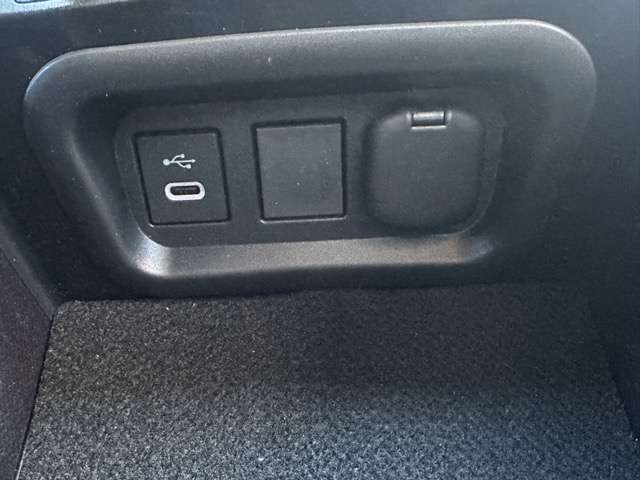 トヨタ クラウン ２．５ Ｚ ハイブリッド車 R7年 () 99