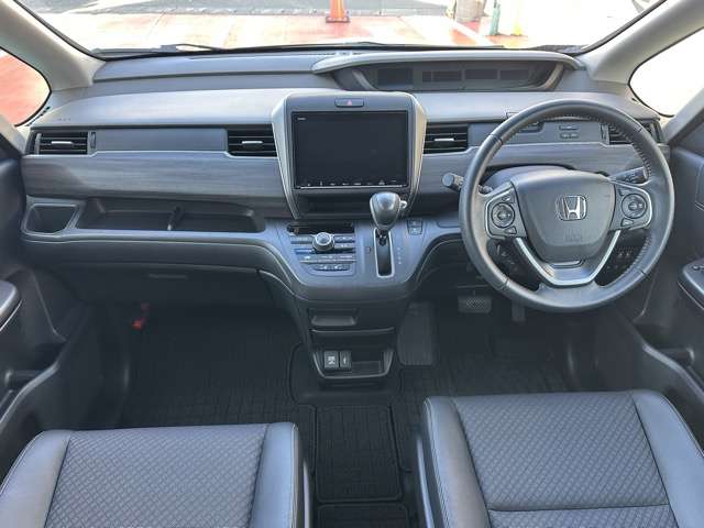 ホンダ フリード＋ １．５ Ｇ R6年 () 99