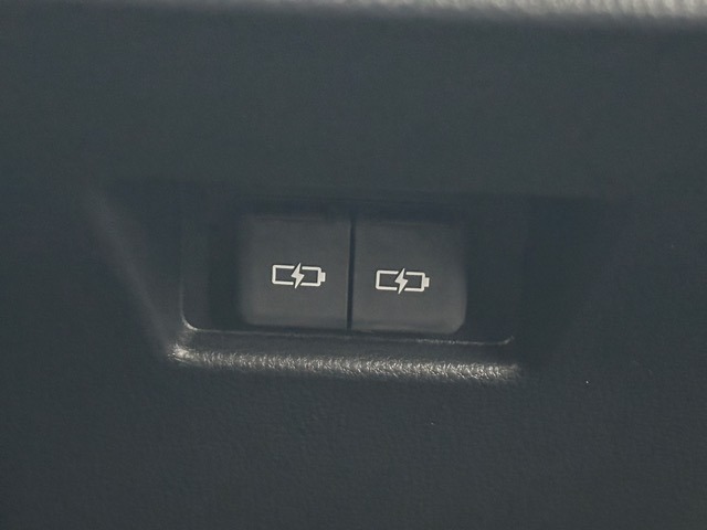 トヨタ ハリアー　ハイブリッド ２．５ ハイブリッド Ｚ R6年 () 99