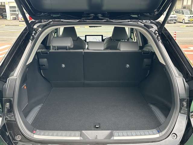 トヨタ ハリアー　ハイブリッド ２．５ ハイブリッド Ｚ R6年 () 99