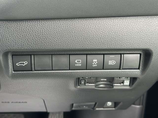 トヨタ ハリアー　ハイブリッド ２．５ ハイブリッド Ｚ R6年 () 99