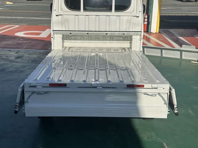 ダイハツ ハイゼットトラック ６６０ ジャンボ エクストラ ３方開 R7年 () 99