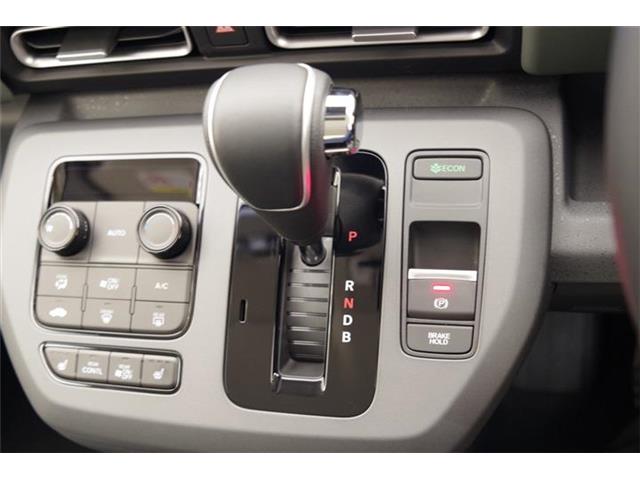 ホンダ フリード　ハイブリッド １．５ Ｅ：ＨＥＶ クロスター R7年 () 99