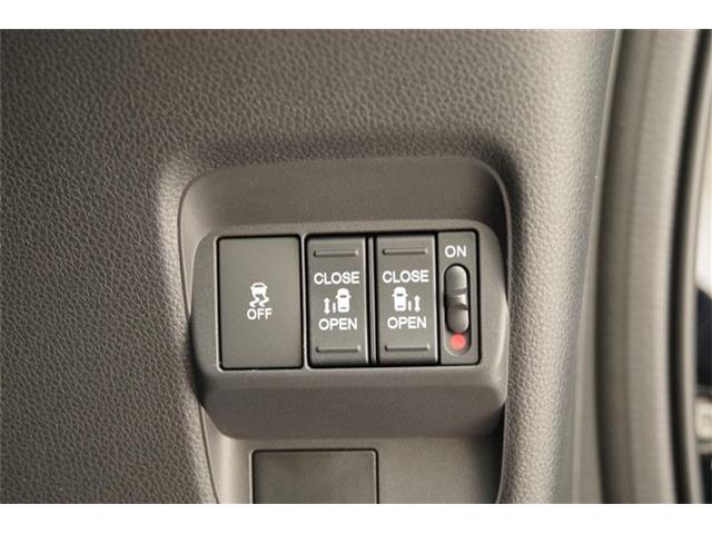 ホンダ フリード　ハイブリッド １．５ Ｅ：ＨＥＶ クロスター R7年 () 99