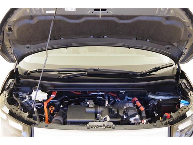 ホンダ フリード　ハイブリッド １．５ Ｅ：ＨＥＶ クロスター R7年 () 99