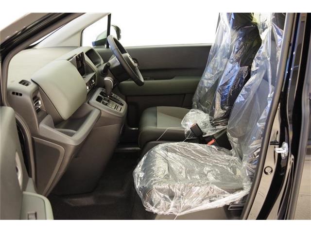 ホンダ フリード　ハイブリッド １．５ Ｅ：ＨＥＶ クロスター R7年 () 99