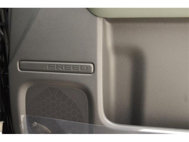 ホンダ フリード　ハイブリッド １．５ Ｅ：ＨＥＶ クロスター R7年 () 99