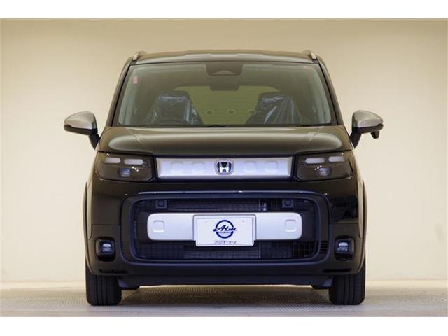 ホンダ フリード　ハイブリッド １．５ Ｅ：ＨＥＶ クロスター R7年 () 99