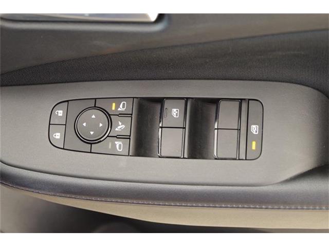 日産 ノート １．２ Ｘ R4年 () 99