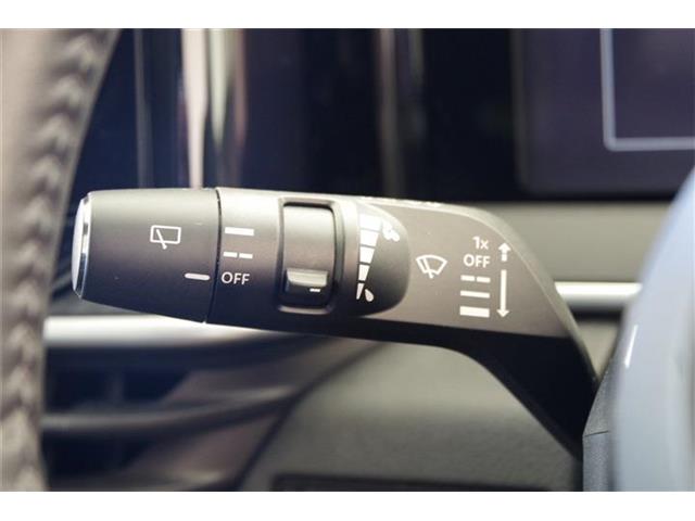 日産 ノート １．２ Ｘ R4年 () 99