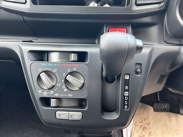 ダイハツ ミラ　イース ６６０ Ｌ ＳＡＩＩＩ R7年 () 99