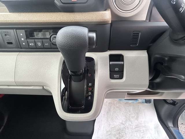 ホンダ Ｎ　ＢＯＸ ６６０ ４ＷＤ R7年 () 99