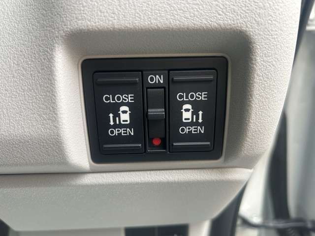 ホンダ Ｎ　ＢＯＸ ６６０ ４ＷＤ R7年 () 99