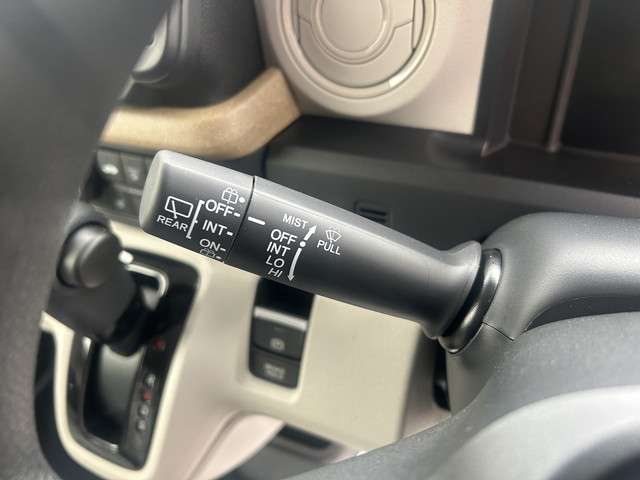 ホンダ Ｎ　ＢＯＸ ６６０ ４ＷＤ R7年 () 99