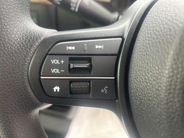 ホンダ Ｎ　ＢＯＸ ６６０ ４ＷＤ R7年 () 99