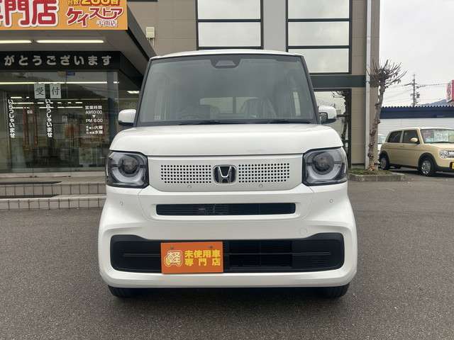 ホンダ Ｎ　ＢＯＸ ６６０ ４ＷＤ R7年 () 99