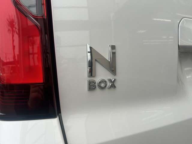 ホンダ Ｎ　ＢＯＸ ６６０ ４ＷＤ R7年 () 99