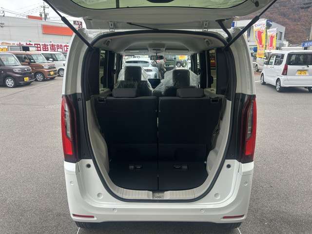 ホンダ Ｎ　ＢＯＸ ６６０ ４ＷＤ R7年 () 99