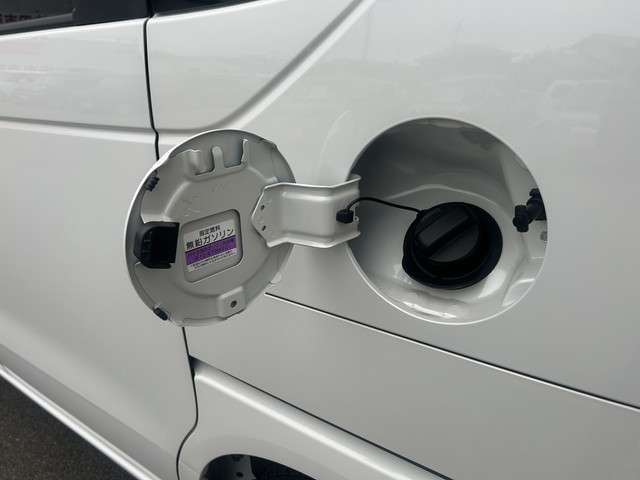 ホンダ Ｎ　ＢＯＸ ６６０ ４ＷＤ R7年 () 99