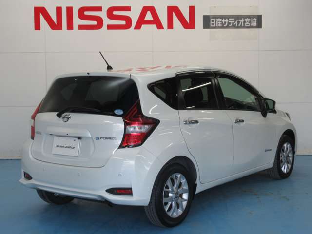 日産 ノート １．２ Ｅ－ＰＯＷＥＲ Ｘ ＦＯＵＲ Ｖセレクション 助手席回転シート ４ＷＤ R2年 () 99