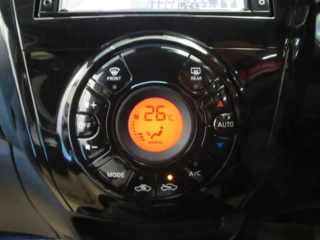 日産 ノート １．２ Ｅ－ＰＯＷＥＲ Ｘ ＦＯＵＲ Ｖセレクション 助手席回転シート ４ＷＤ R2年 () 99