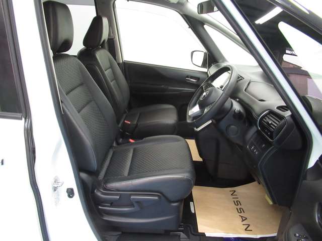 日産 セレナ ２．０ ハイウェイスター ＶセレクションＩＩ H30年 () 99