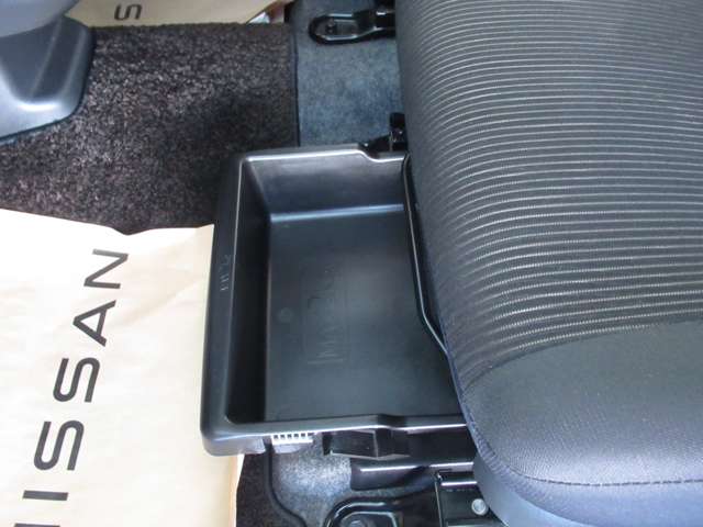 日産 デイズ ６６０ ハイウェイスターＸ H29年 () 99