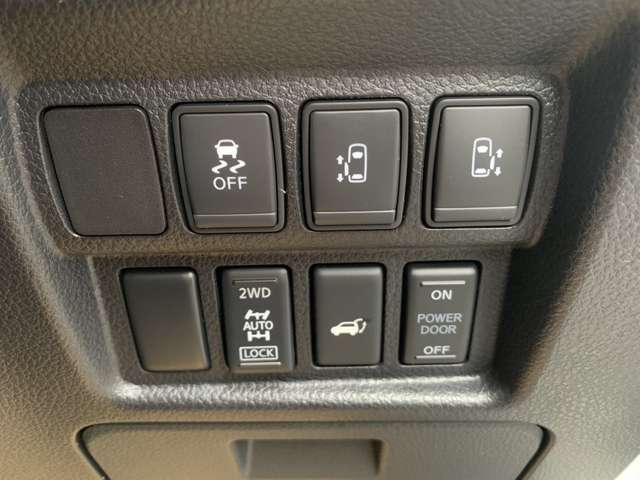 日産 エルグランド ２．５ ２５０ハイウェイスターＳ アーバンクロム ４ＷＤ R2年 (東北) 99