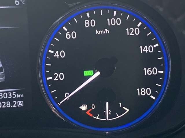 日産 エルグランド ２．５ ２５０ハイウェイスターＳ アーバンクロム ４ＷＤ R2年 (東北) 99