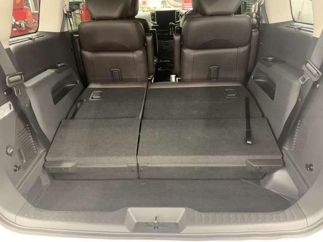 日産 エルグランド ２．５ ２５０ハイウェイスターＳ アーバンクロム ４ＷＤ R2年 (東北) 99