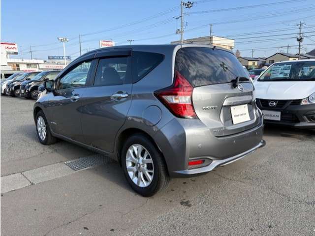 日産 ノート １．２ Ｅ－ＰＯＷＥＲ メダリスト R2年 (東北) 99