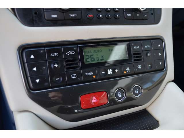 マセラティ グランカブリオ スポーツ H28年 (関東) 99