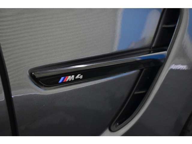 ＢＭＷ Ｍ４カブリオレ コンペティション Ｍ ＤＣＴ ドライブロジック H30年 (関東) 99