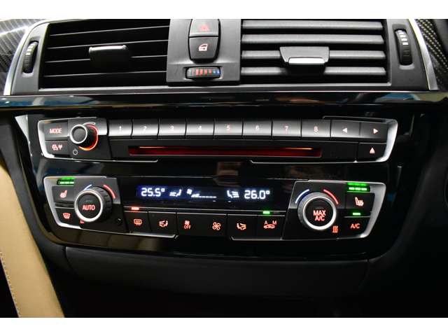 ＢＭＷ Ｍ４カブリオレ コンペティション Ｍ ＤＣＴ ドライブロジック H30年 (関東) 99