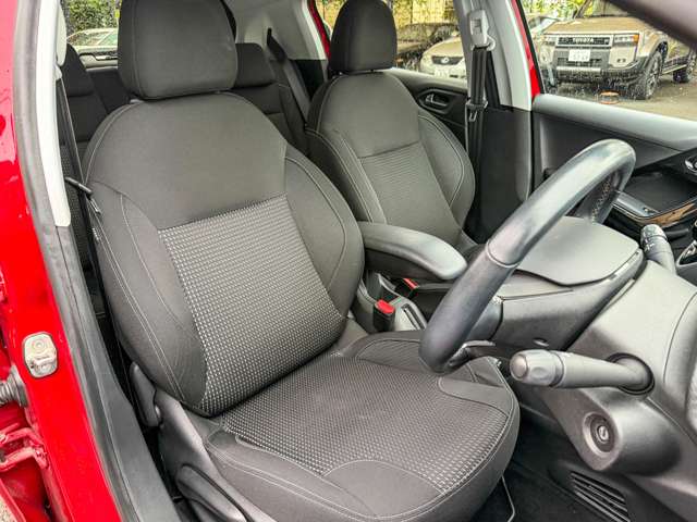 プジョー ２０８ アリュール　シエロ　プラス H29年 (東海) 99