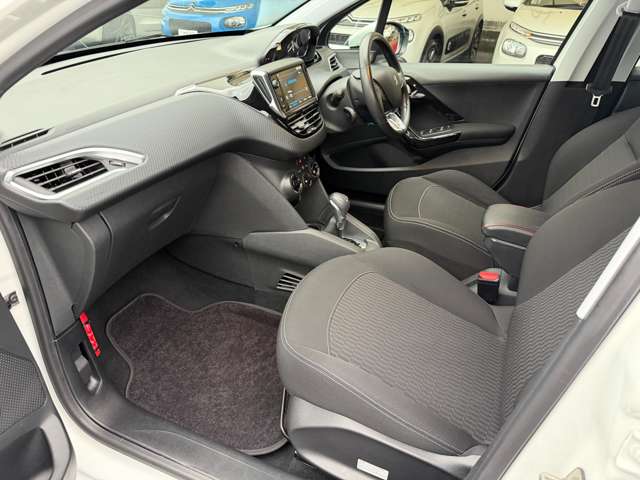 プジョー ２０８ スタイル H29年 (東海) 99