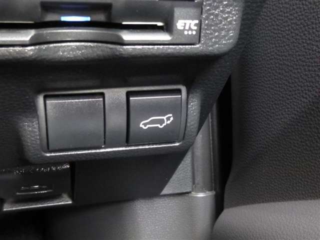 トヨタ カローラクロス　ハイブリッド １．８ ハイブリッド Ｚ R4年 (東北) 99