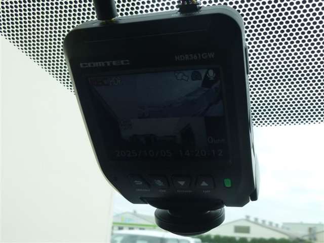 トヨタ カローラクロス　ハイブリッド １．８ ハイブリッド Ｚ R4年 (東北) 99