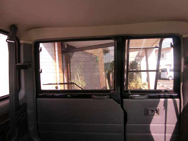 トヨタ ランドクルーザープラド ３．０ ＳＸワイド リミテッド メモリアルパッケージ ディーゼルターボ ４ＷＤ H6年 (中国) 99