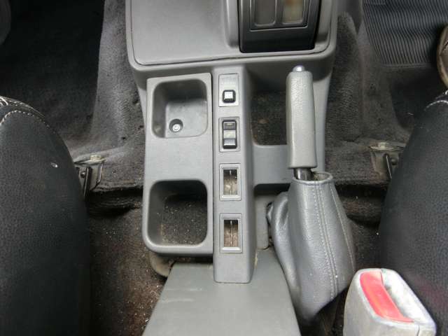 トヨタ ランドクルーザープラド ３．０ ＳＸワイド リミテッド メモリアルパッケージ ディーゼルターボ ４ＷＤ H6年 (中国) 99