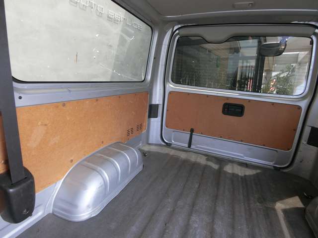 トヨタ ハイエースバン ２．０ ＤＸ ロング H27年 (中国) 99