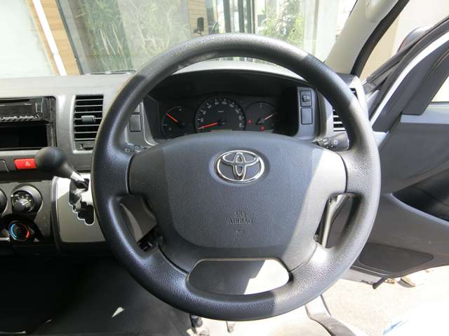 トヨタ ハイエースバン ２．０ ＤＸ ロング H27年 (中国) 99