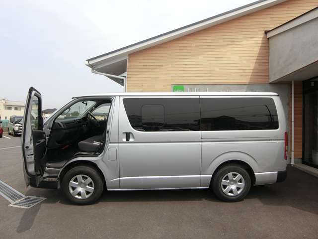 トヨタ ハイエースバン ２．０ ＤＸ ロング H27年 (中国) 99