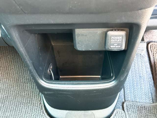 ホンダ Ｎ−ＯＮＥ ６６０ Ｇ ＳＳパッケージ H27年 (九州・沖縄) 99