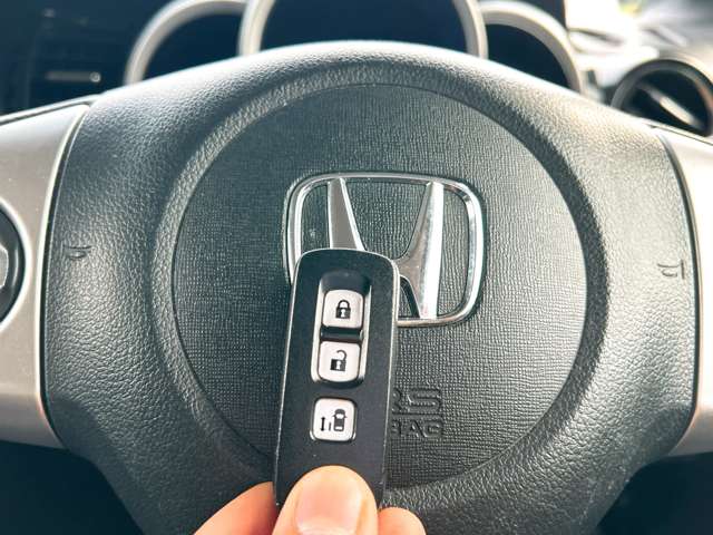 ホンダ Ｎ　ＢＯＸ ６６０ カスタムＧ ＳＳパッケージ ブラックスタイル H29年 (九州・沖縄) 99