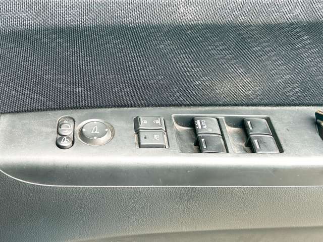 ホンダ Ｎ　ＢＯＸ ６６０ カスタムＧ ＳＳパッケージ H25年 (九州・沖縄) 99