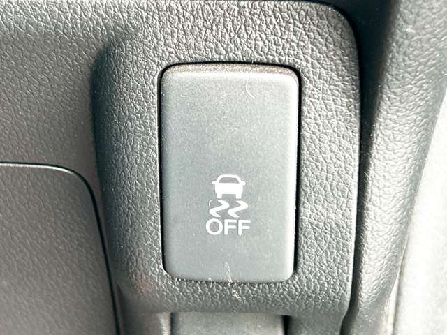 ホンダ Ｎ　ＢＯＸ ６６０ カスタムＧ ＳＳパッケージ H25年 (九州・沖縄) 99