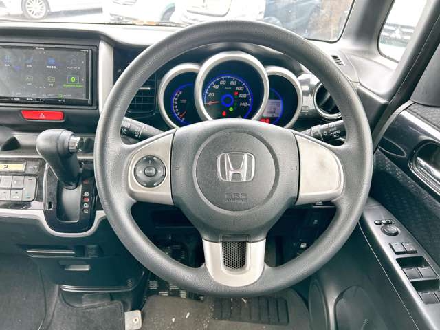 ホンダ Ｎ　ＢＯＸ ６６０ カスタムＧ Ｌパッケージ H24年 (九州・沖縄) 99