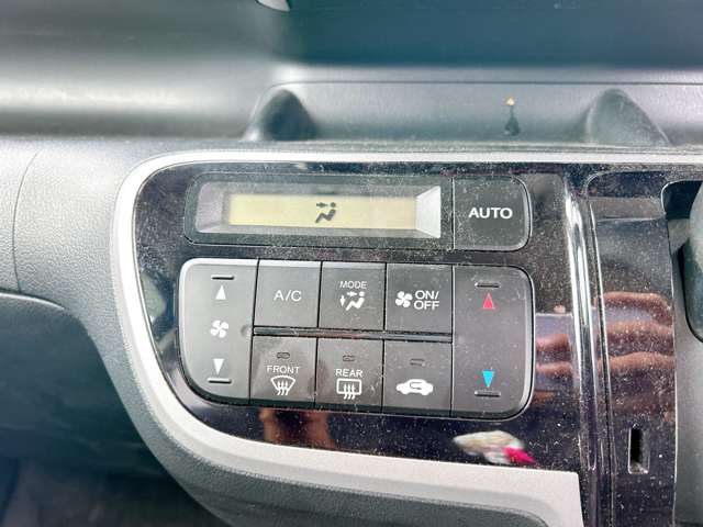 ホンダ Ｎ　ＢＯＸ ６６０ カスタムＧ Ｌパッケージ H24年 (九州・沖縄) 99