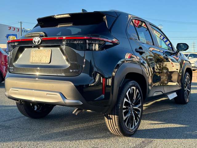 トヨタ ヤリスクロス　ハイブリッド １．５ ハイブリッド Ｚ アドベンチャー R7年 (九州・沖縄) 99